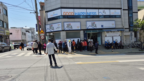 제천시 숭의로 '천원밥상'